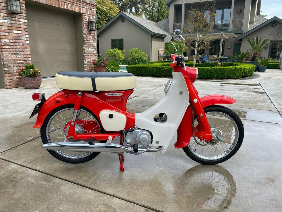 Honda C50 1966